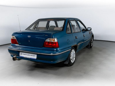 Daewoo Nexia 1.5 MT (85 л. с.)
