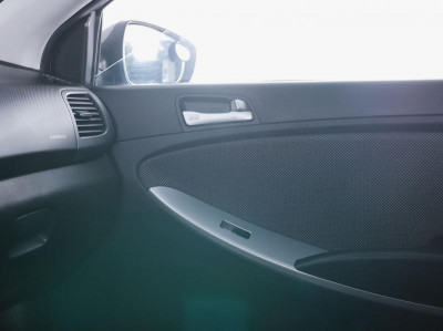 Hyundai Solaris 1.4 MT (107 л. с.)