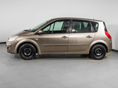 Renault Megane 1.5 dCi MT (106 л. с.)