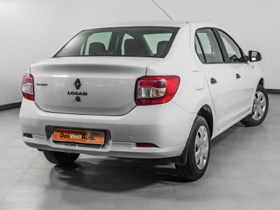 Renault Logan 1.6 MT (82 л. с.)