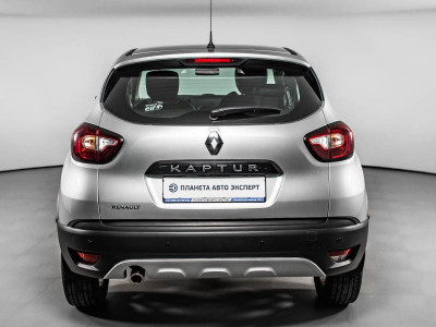 Renault Kaptur 1.6 MT (114 л. с.)