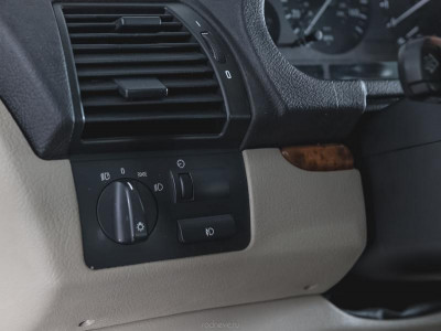 BMW X5 3.0 AT (231 л.с.) 4WD