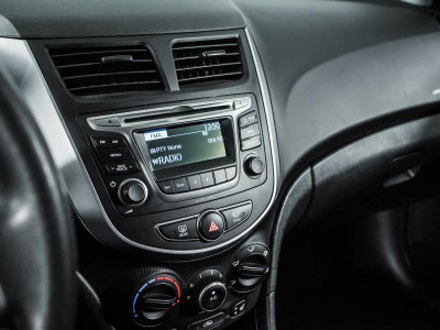 Hyundai Solaris 1.4 AT (107 л. с.)