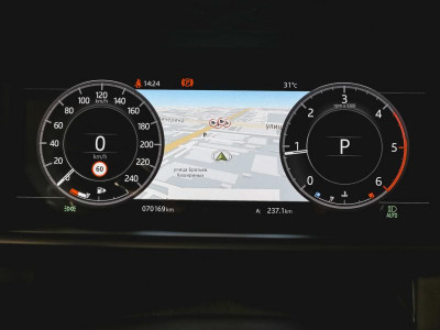 Land Rover Discovery 3.0 TDV6 AT 4WD (249 л.с.)