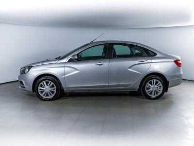 LADA Vesta 1.6 AMT (106 л. с.)