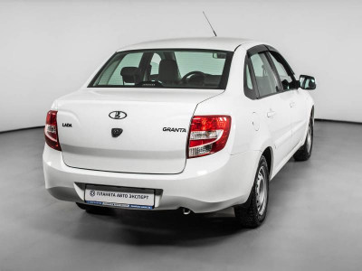 LADA Granta седан 1.6 MT 8кл (87 л. с.)