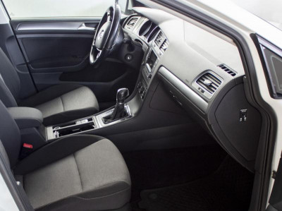 Volkswagen Golf 1.4 MT (122 л.с.)