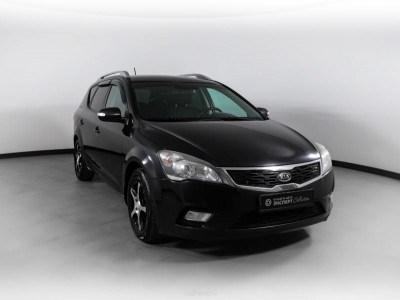 Kia Ceed 1.6 MT (122 л. с.)