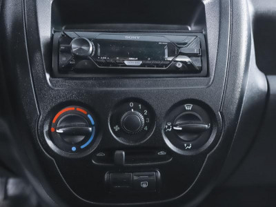 LADA Granta седан 1.6 MT 8кл (87 л. с.)