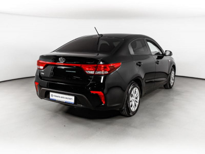 Kia Rio 1.6 MT (123 л. с.)