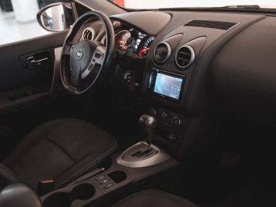 Nissan Qashqai 2.0 CVT (141 л. с.)