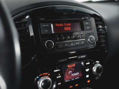 Nissan Juke 1.6 CVT (117 л. с.)
