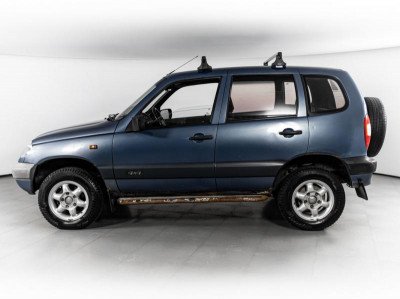 Chevrolet Niva 1.7 MT (80 л.с.) 4WD