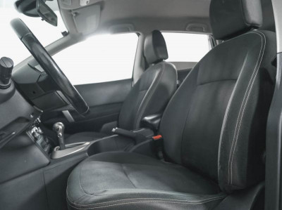 Nissan Qashqai 1.6 CVT (117 л. с.)