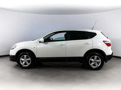 Nissan Qashqai 1.6 CVT (117 л. с.)