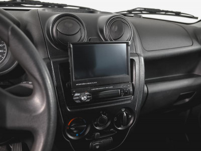 LADA Granta лифтбек 1.6 8кл MT (87 л. с.)