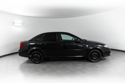 Daewoo Gentra 1.5 MT (107 л. с.)