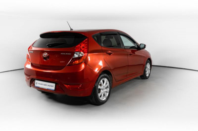 Hyundai Solaris 1.6 AT (123 л. с.)