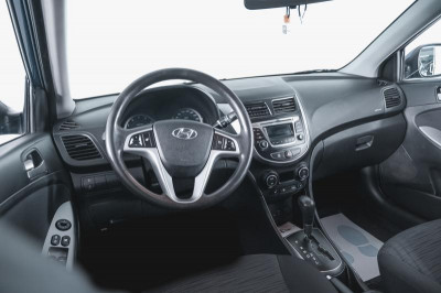 Hyundai Solaris 1.4 AT (107 л. с.)