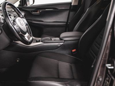 Lexus NX 200 2.0 CVT (151 л.с.) 4WD