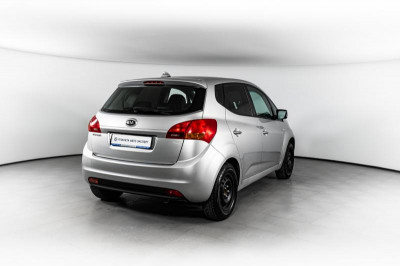 Kia Venga 1.6 MT (125 л. с.)