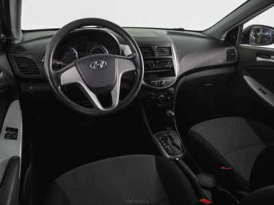 Hyundai Solaris Хетчбек 1.4 AT (107 л. с.)