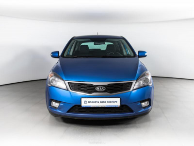 Kia Ceed 1.6 MT (126 л. с.)