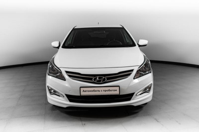 Hyundai Solaris Хетчбек 1.6 AT (123 л. с.)