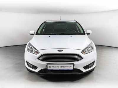 Ford Focus Хетчбэк 1.6 Ti-VCT MT (125 л. с.)