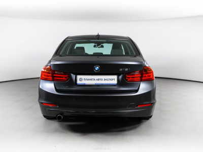 BMW 3 серия 316i AT (136 л. с.)