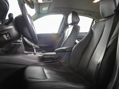 BMW 3 серия 316i AT (136 л. с.)