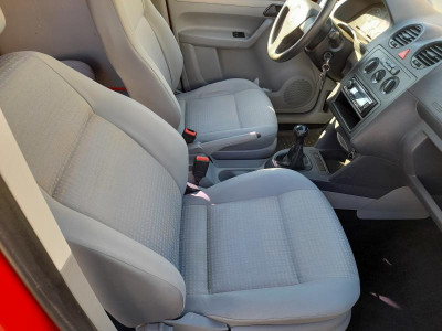 Volkswagen Caddy 1.6 MT (102 л. с.)