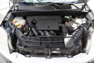 Ford Fusion 1.6 MT (100 л. с.)