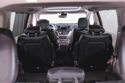 Chrysler Pacifica 3.6 AT (279 л.с.)