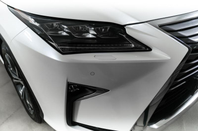 Lexus RX 300 AT AWD (238 л.с.)
