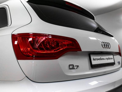 Audi Q7 3.0 AT (272 л.с.) 4WD