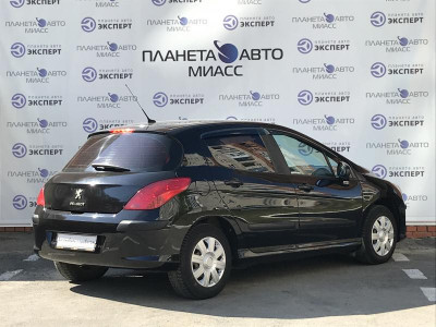 Peugeot 308 1.6 VTi AT (120 л. с.)