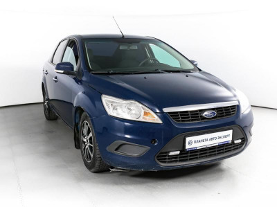 Ford Focus 1.6 MT (100 л. с.)