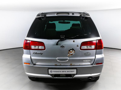 Nissan Liberty 2.0 CVT (147 л. с.)