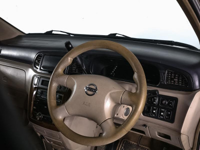 Nissan Liberty 2.0 CVT (147 л. с.)