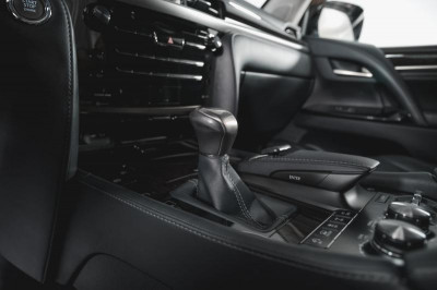Lexus LX 450d AT (272 л. с.)