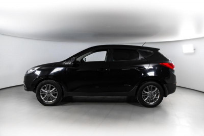 Hyundai ix35 2.0 AT 2WD (150 л. с.)
