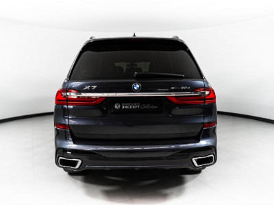 BMW X7 xDrive30d Steptronic (249 л.с.)