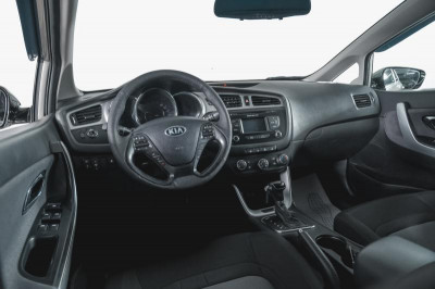 Kia Ceed 1.6 AT (129 л. с.)
