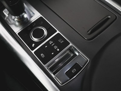 Land Rover Range Rover Sport 3.0 V6 Supercharged AT AWD (340 л. с.)
