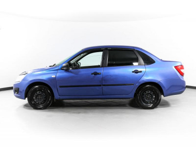 LADA Granta седан 1.6 MT 8кл (87 л. с.)
