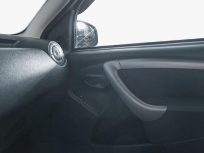 Renault Duster 2.0 АТ 4x4 (135 л. с.)