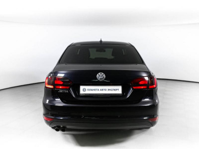 Volkswagen Jetta 1.4 TSI MT (122 л. с.)