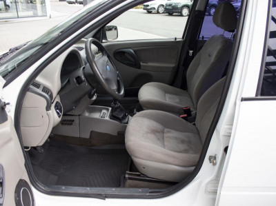 LADA Kalina 1.4 MT 16 кл (89 л. с.)