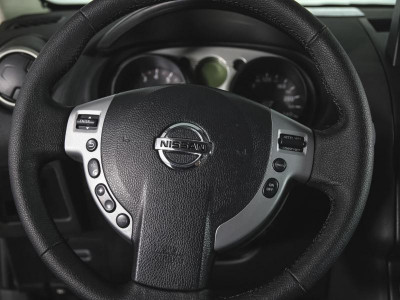 Nissan Qashqai 2.0 CVT 4WD (140 л. с.)